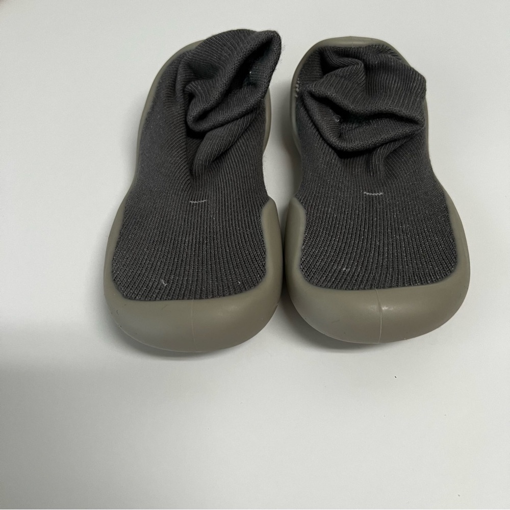 3/$15 Gray Sock Shoes Shoes